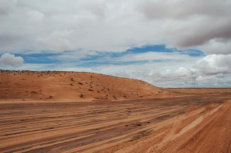 The road to Antelope Canyon.JPG